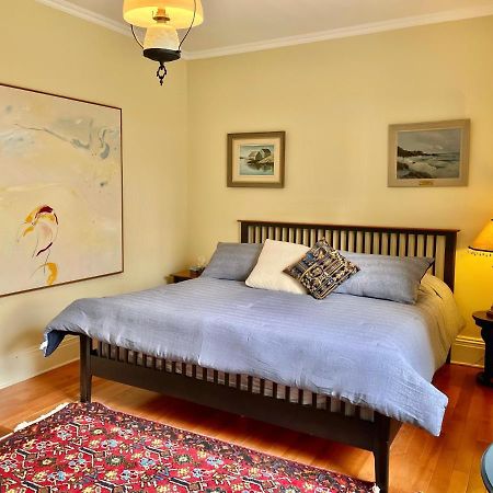 Chrysler House Bed & Breakfast Gananoque Ngoại thất bức ảnh